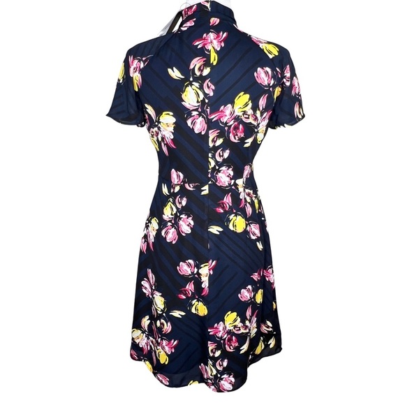 Banana Republic New Dress Twist Neck Short Sleeve Sheath Floral Navy Blue 0 XS - Picture 9 of 16